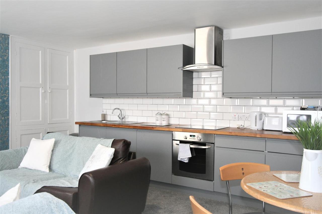 Albion Street Serviced Apartments كيلتنهام المظهر الخارجي الصورة